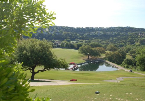 Practicing Golf in Cedar Park, Texas: What to Know About Inclement Weather